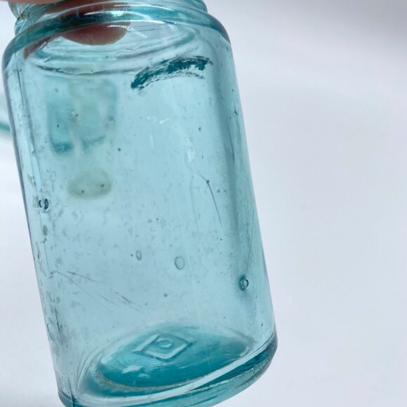 Vintage Lot of 3 Mellin's Food Jar Variety Glass Aqua Blue Clear 1 UV Reactive - Picture 6 of 16